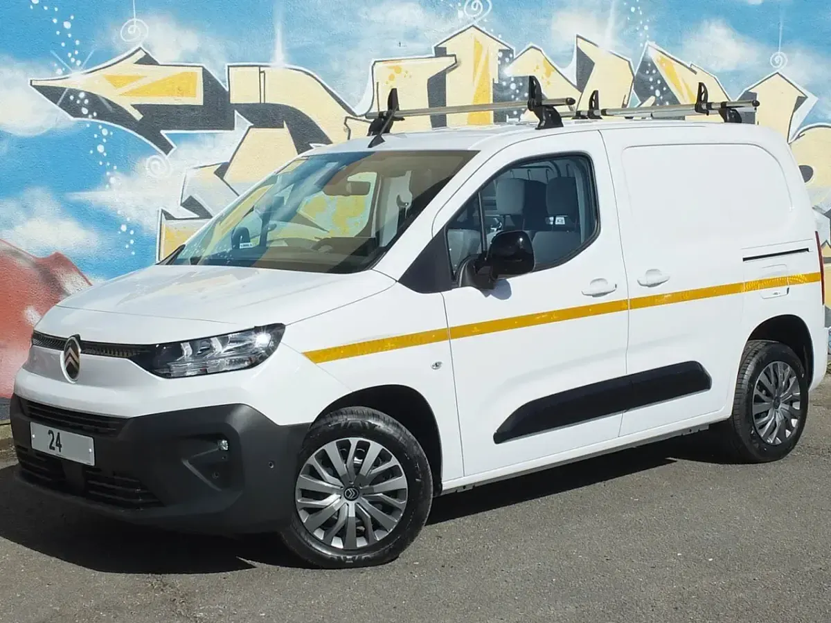 Used Citroën e-Berlingo 100 HP (73 kW) 2024 White Van