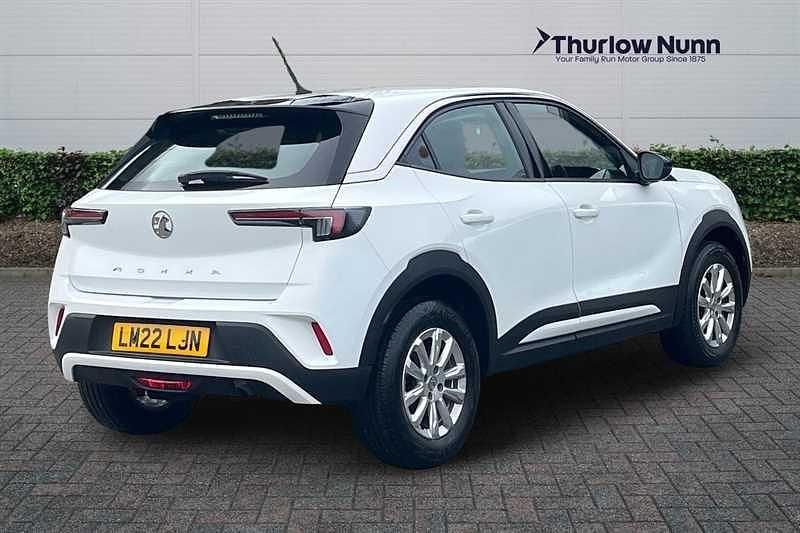 Used Vauxhall Mokka Edition 100 HP (73 kW) 2022 White jade SUV