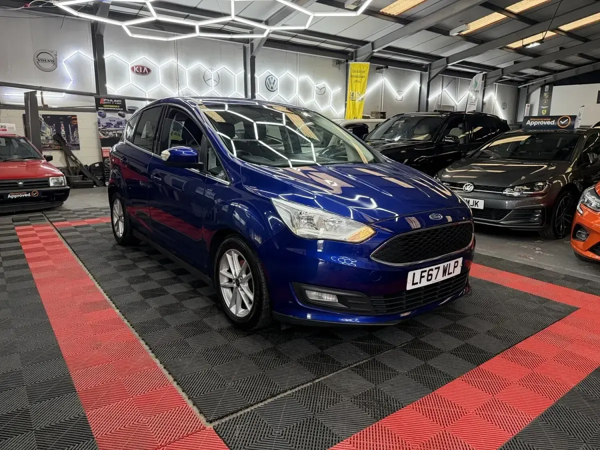 Used Ford C-MAX Zetec 2017 Blue MPV