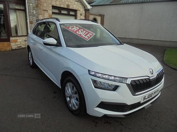 White Used 2022 Skoda Kamiq SUV | £11,995 (Fair price) - Image 1/4