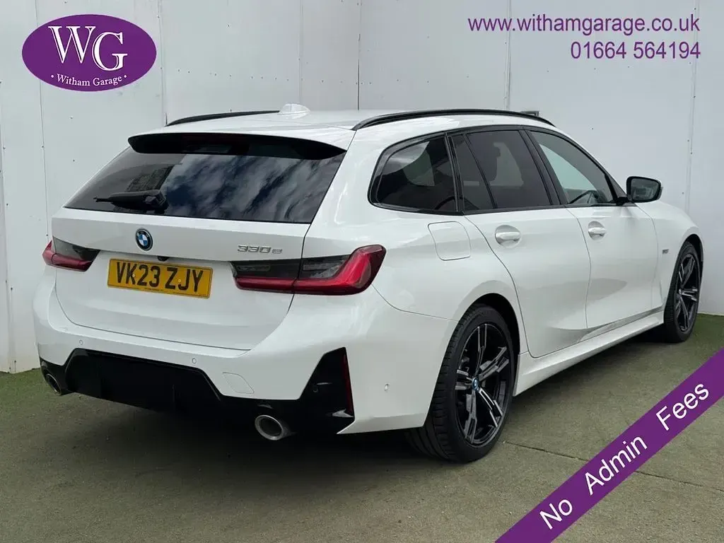 Used BMW 330e M Sport 292 HP (214 kW) 2023 White Estate