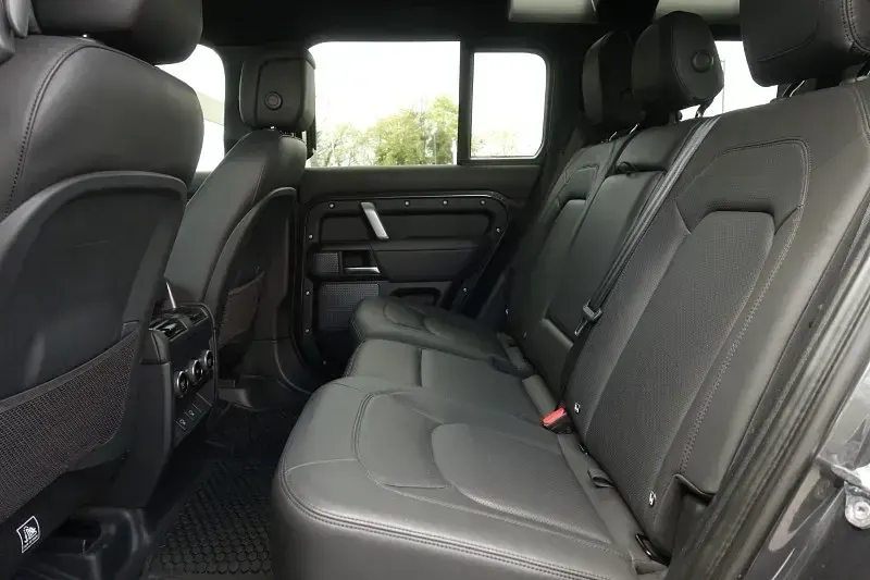 Used Land Rover Defender Carpathian Edition 525 HP (386 kW) 2022 Grey SUV