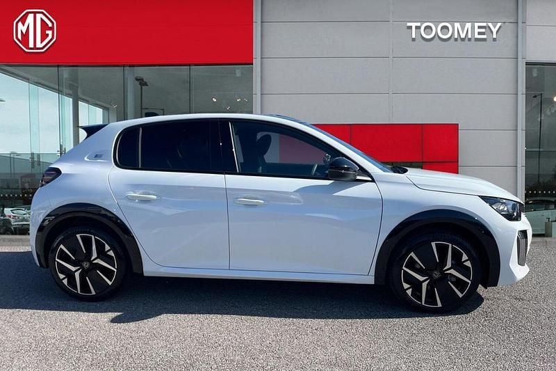 New Peugeot e-208 GT 113 kW (154 HP) 2026 White Hatchback