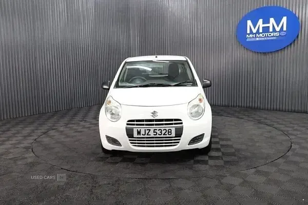Used Suzuki Alto 2014 White Hatchback