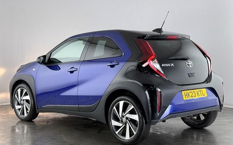 Used Toyota Aygo X 72 HP (52 kW) 2025 SUV