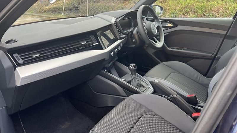 Used Audi A1 Sportback S-Line 150 HP (110 kW) 2026 Blue Hatchback