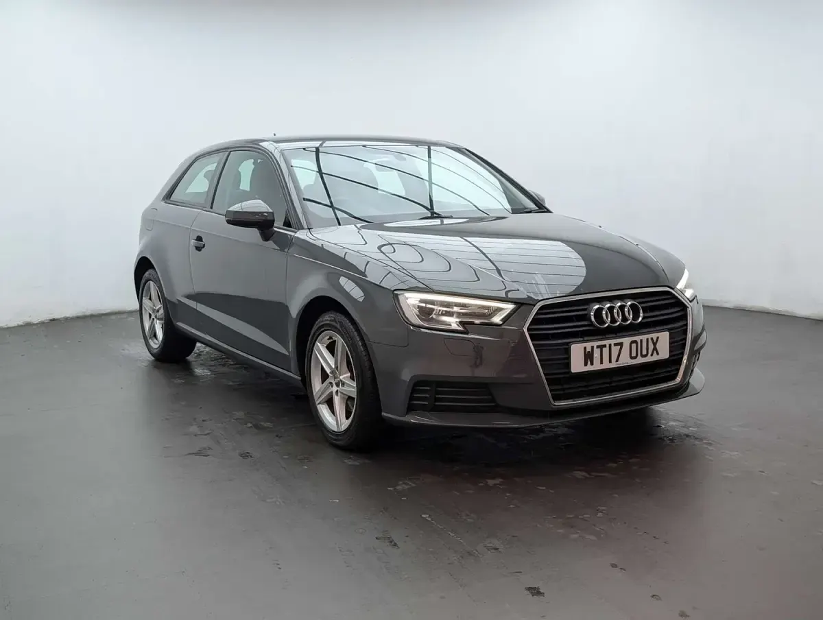 Used Audi A3 Design 150 HP (110 kW) 2017 Grey Hatchback