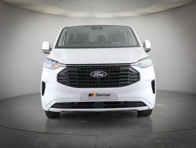 Used Ford Transit Custom Limited 136 HP (100 kW) 2024 White Van
