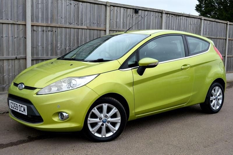 Used Ford Fiesta Zetec 96 HP (70 kW) 2009 Green Hatchback