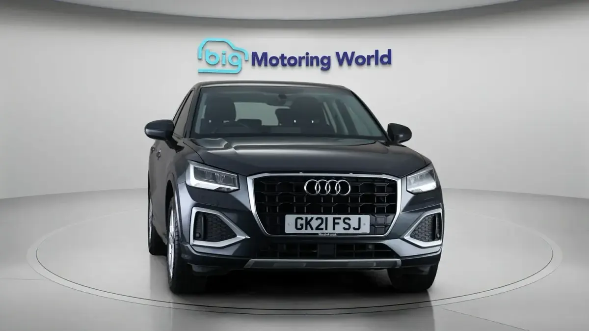 Used Audi Q2 Sport 110 HP (80 kW) 2021 Grey SUV