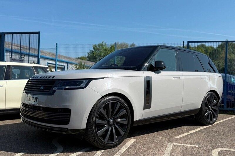 Used 2022 Land Rover Range Rover SUV | £105,995 (A bit pricey) - Image 1/1