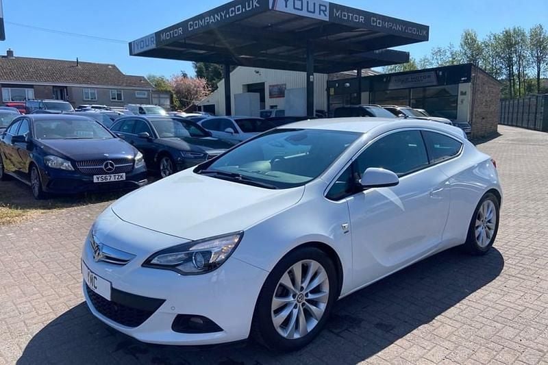Used Vauxhall Astra GTC SRi 200 HP (147 kW) 2015 Coupe