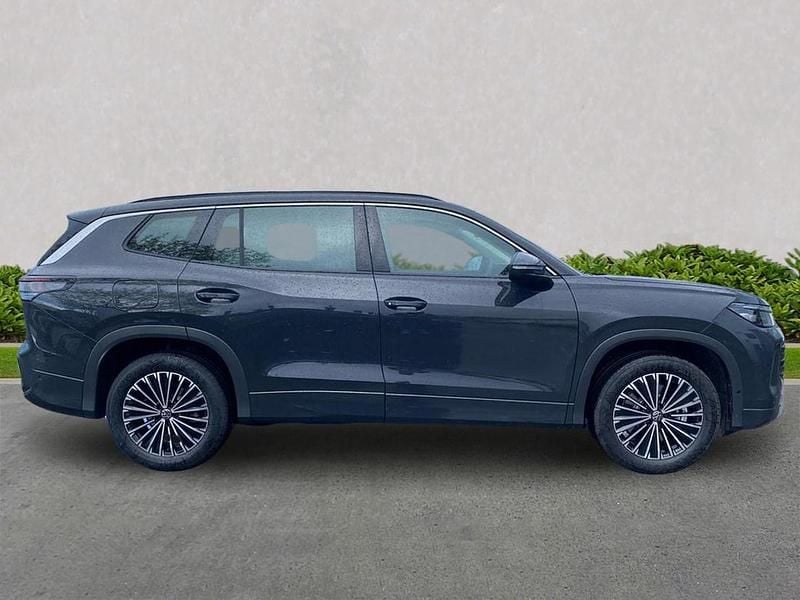 Used VW Touran Life 150 HP (110 kW) 2026 Grey MPV