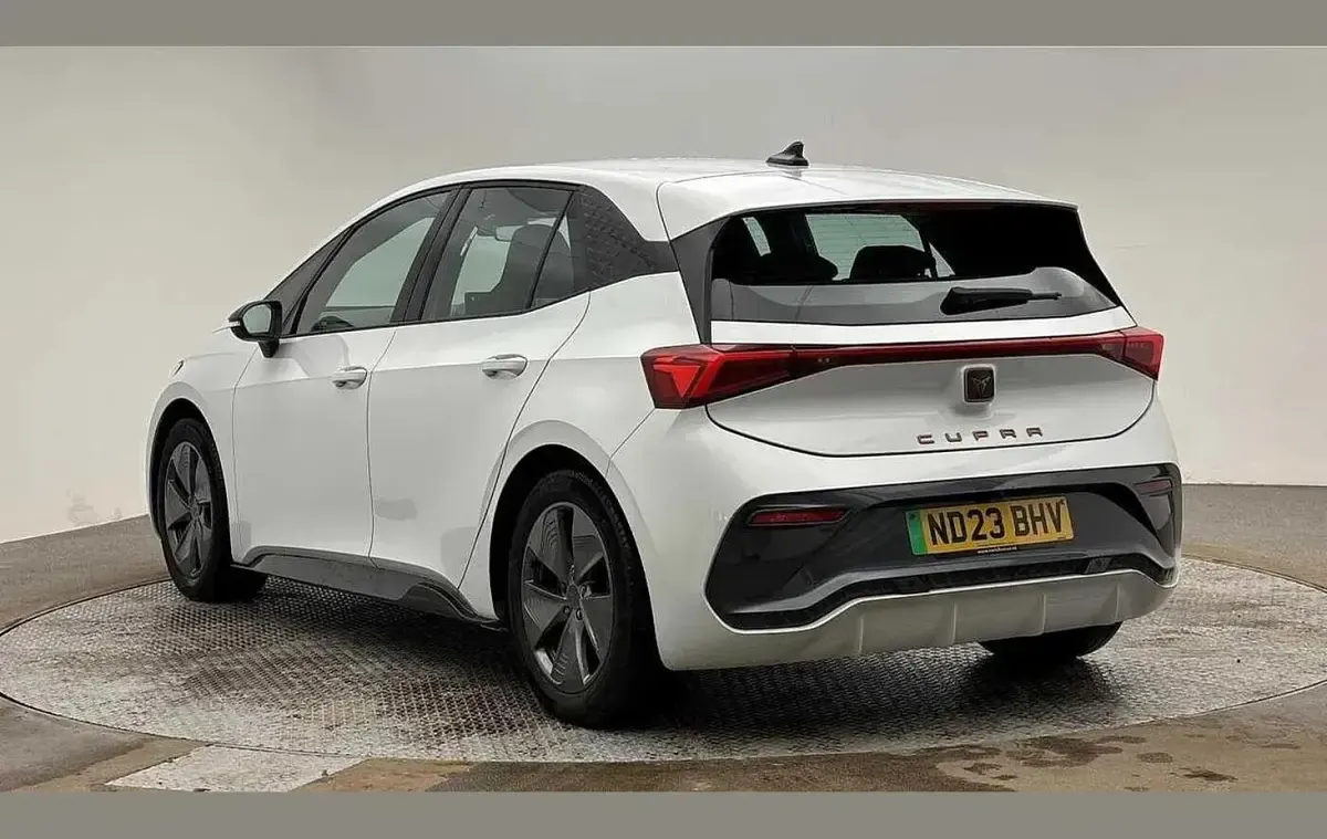 Used Cupra Born 150 kW (204 HP) 2023 White Hatchback