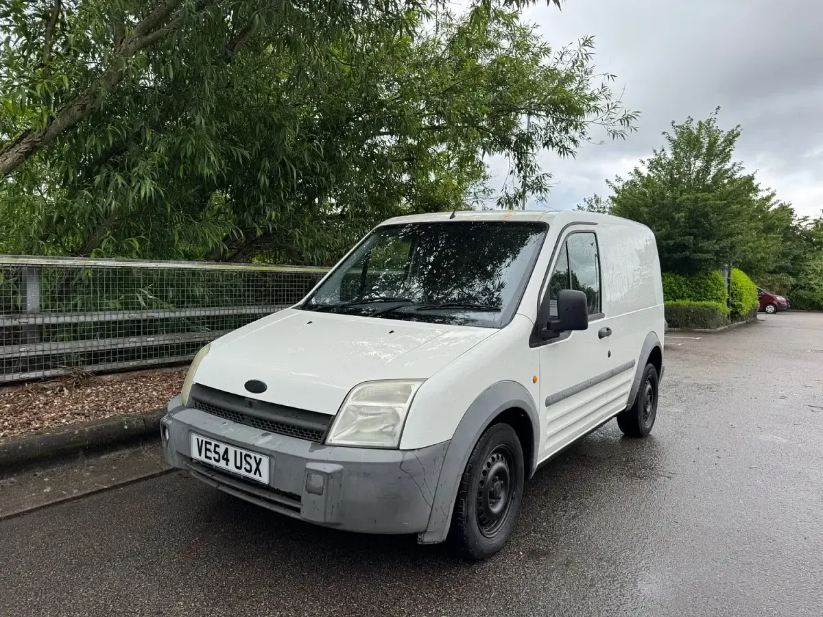 Used Ford Transit 75 HP (55 kW) 2005 White Van