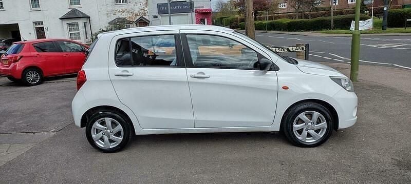 Used Suzuki Celerio SZ3 68 HP (50 kW) 2016 White Hatchback