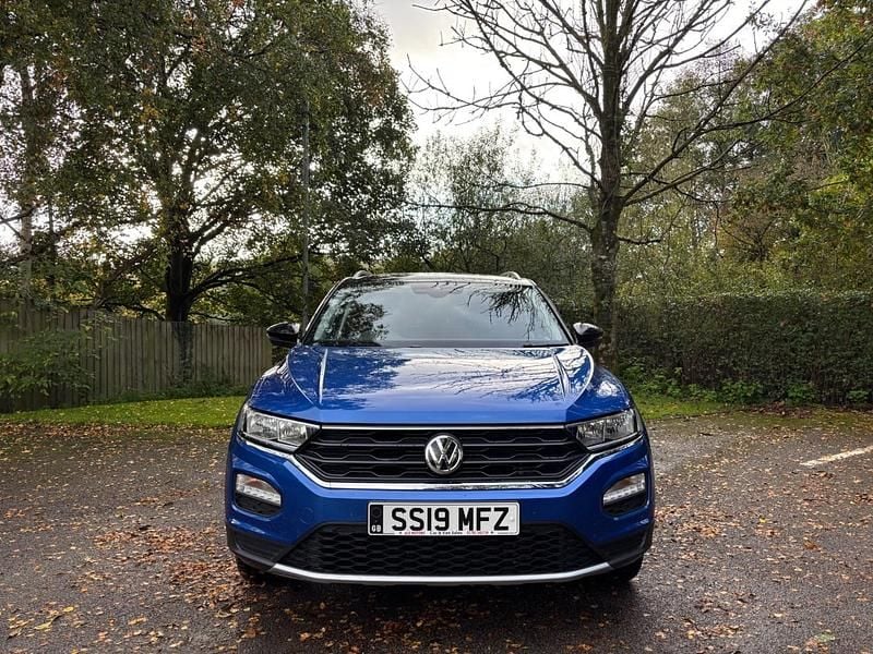 Used VW T-Roc Design 115 HP (84 kW) 2019 Blue SUV