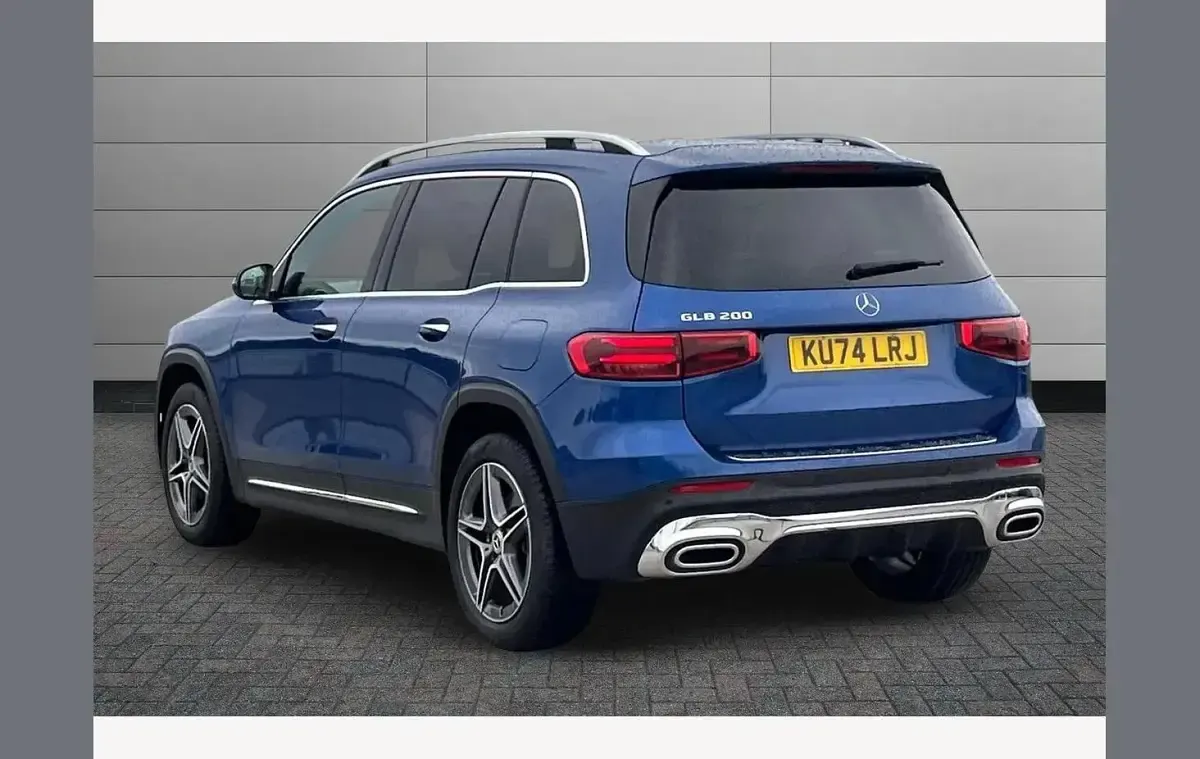 Used Mercedes GLB200 Executive 161 HP (118 kW) 2025 Blue SUV