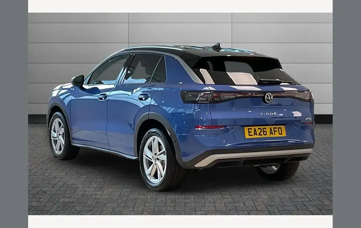 New VW T-Roc Style 150 HP (110 kW) 2026 Blue SUV