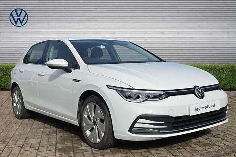 Used VW Golf VIII Style 130 HP (95 kW) 2020 White Hatchback