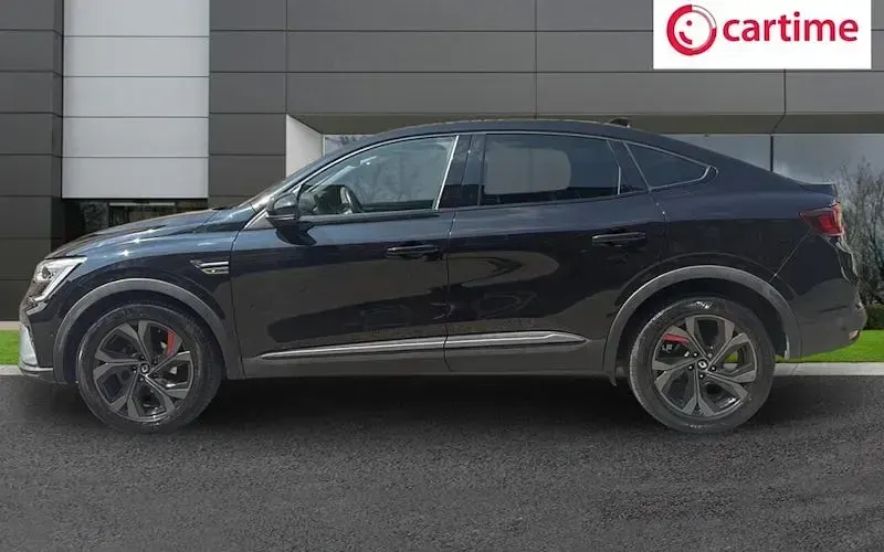 Used Renault Arkana R.S. 140 HP (102 kW) 2022 Black SUV