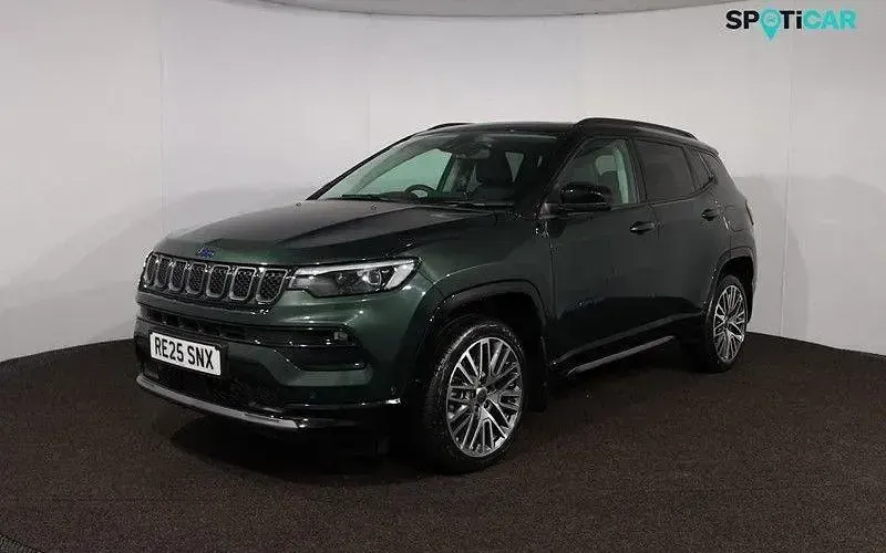 Used Jeep Compass Summit 241 HP (177 kW) 2025 Green/black SUV