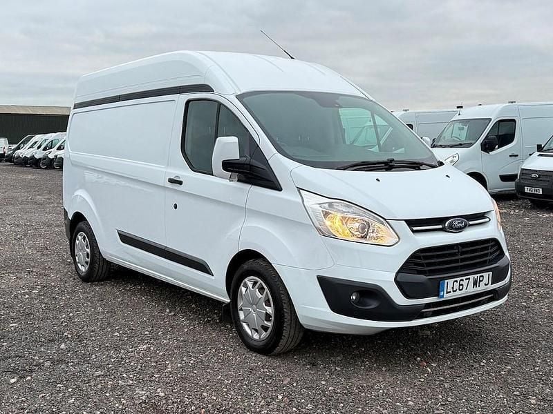 White Used 2018 Ford Transit Custom Trend Van | £8,995 (Super price) - Image 1/3