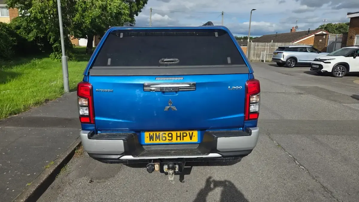Used Mitsubishi L200 Warrior 150 HP (110 kW) 2020 Blue Pickup