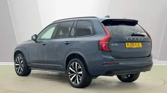 Usado Volvo XC90 Plus 247 HP (181 kW) 2026 SUV