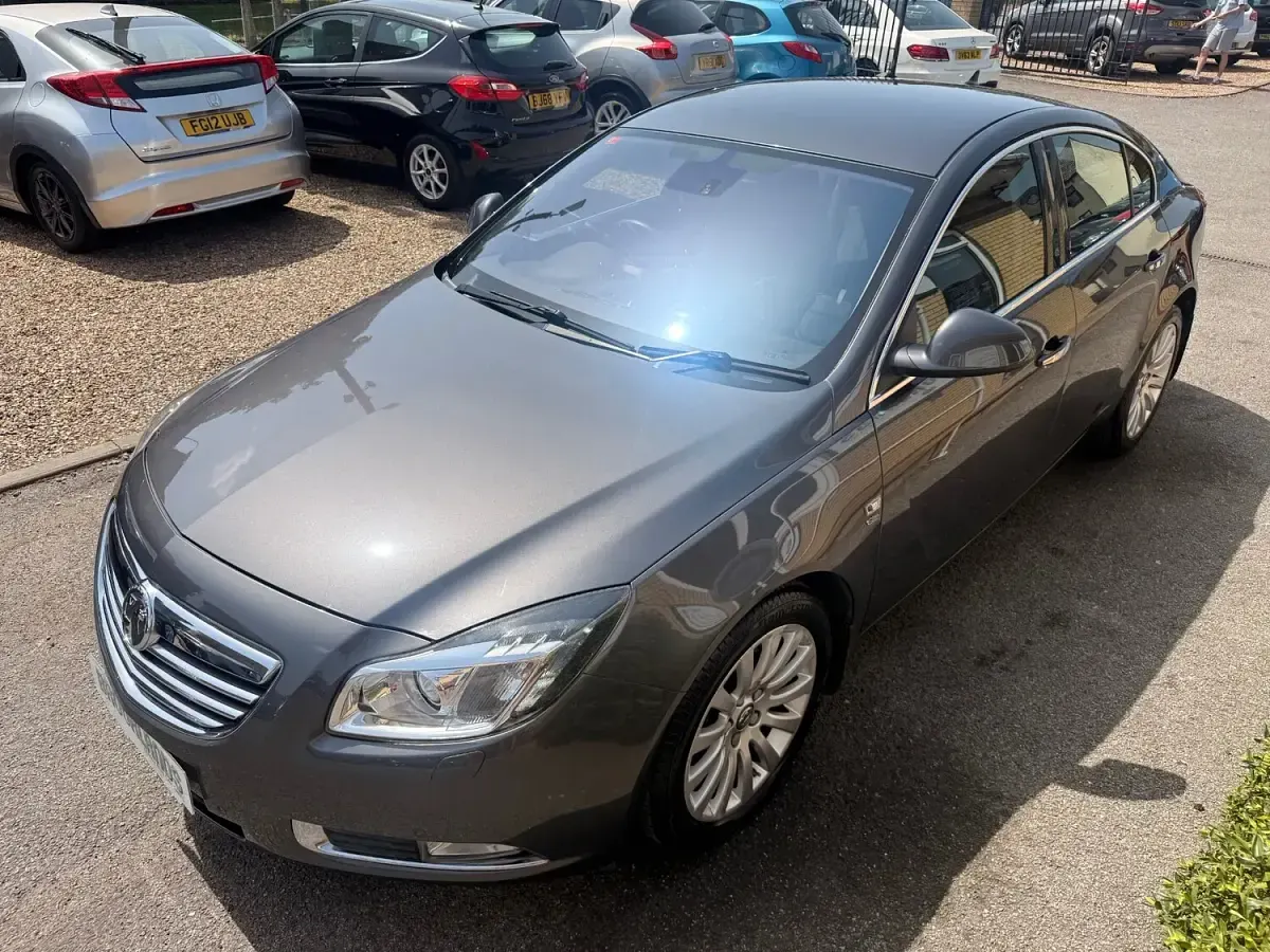 Used Vauxhall Insignia Elite 160 HP (117 kW) 2009 Grey Hatchback