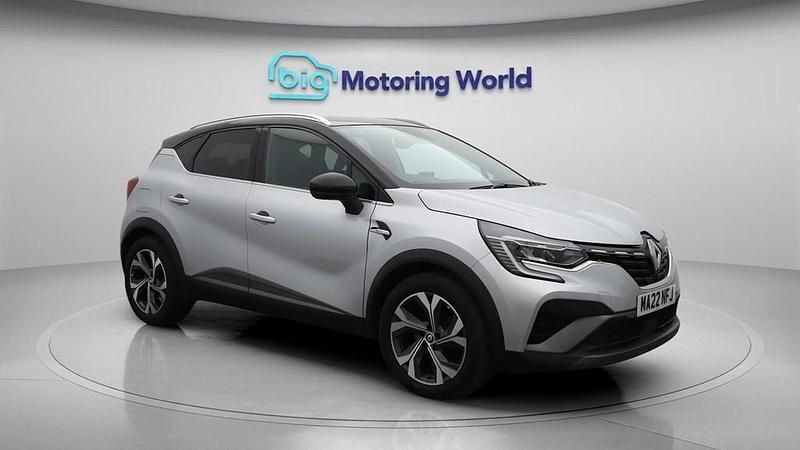 Usado Renault Captur RS Line 145 HP (106 kW) 2022 Cinzento SUV