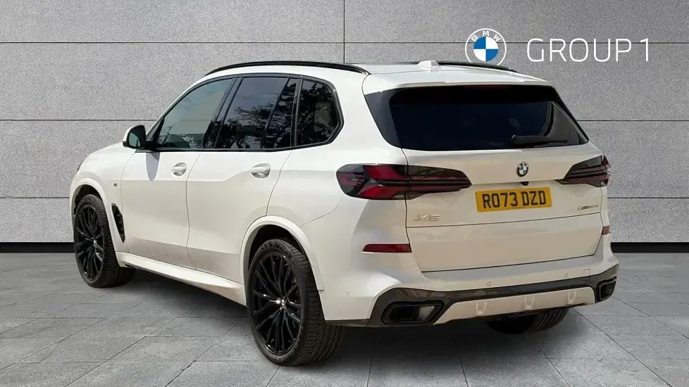 Used BMW X5 M Sport 294 HP (216 kW) 2023 Mineral white SUV