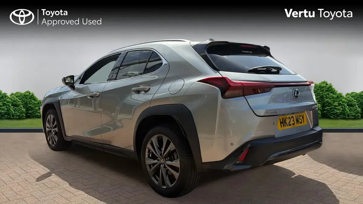 Used Lexus UX Sport Design Packet 184 HP (135 kW) 2023 Sonic titanium (1j7) SUV