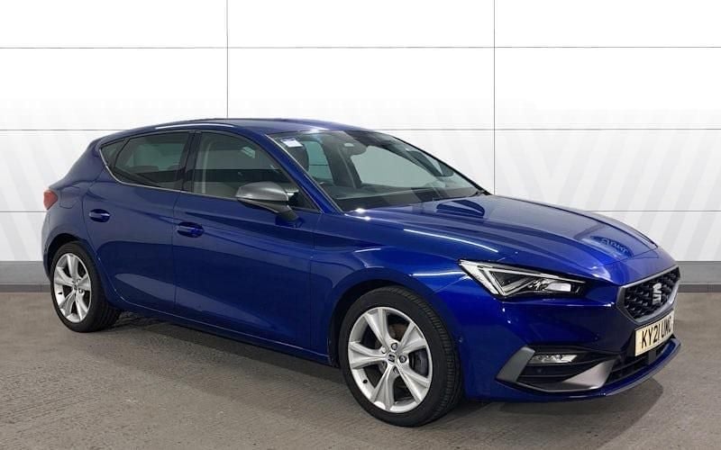 Used 2024 Seat Leon FR Hatchback | £13,495 (Good price) - Image 1/4