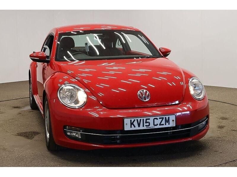 Used VW Beetle Design 150 HP (110 kW) 2015 Red Hatchback