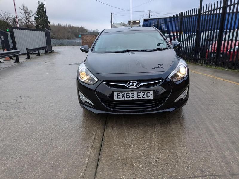Black Used 2013 Hyundai i40 Style Sedan | £1,950 (A bit pricey) - Image 1/4