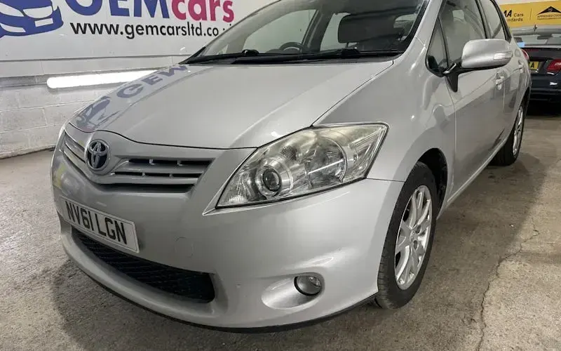 Used Toyota Auris 132 HP (97 kW) 2012 Hatchback
