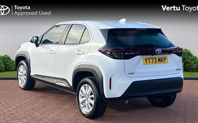 Used Toyota Yaris Hybrid 116 HP (85 kW) 2026 Estate