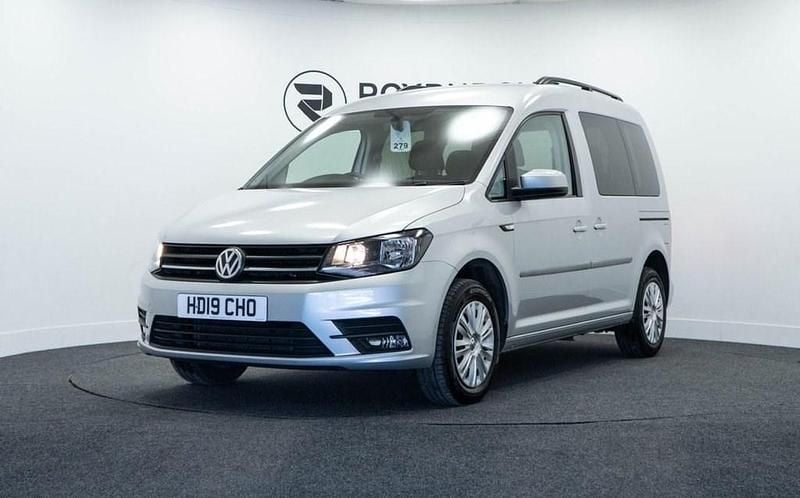 Used VW Caddy Life 102 HP (75 kW) 2019 Silver MPV