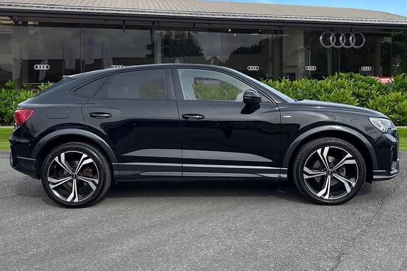 Used Audi Q3 Black Edition 150 HP (110 kW) 2024 Black SUV