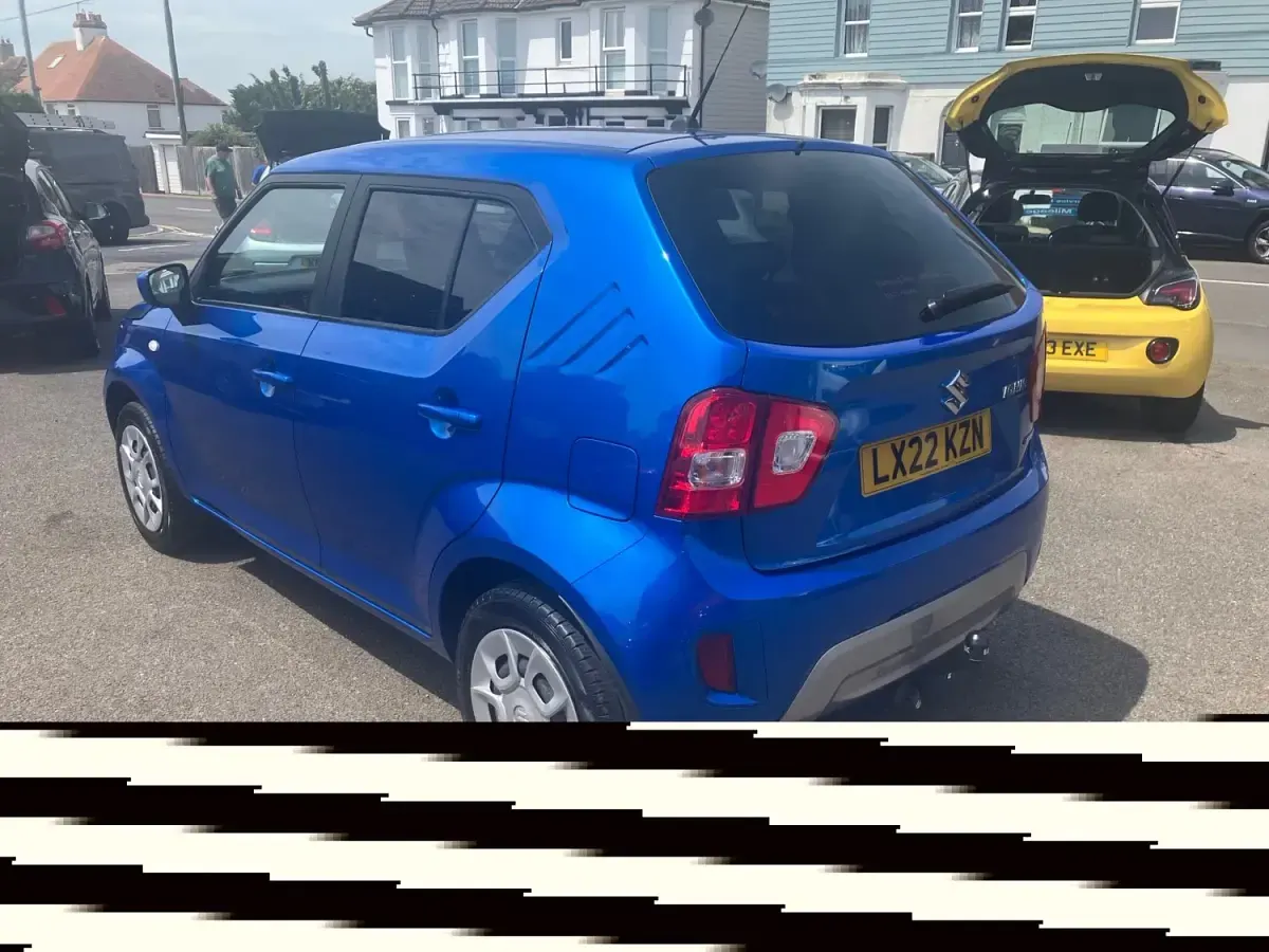 Używany Suzuki Ignis SZ3 83 KM (61 kW) 2022 Niebieski Hatchback