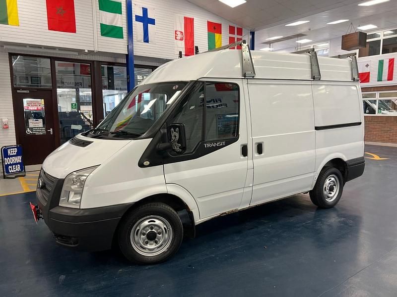 Used Ford Transit 100 HP (73 kW) 2013 White Van