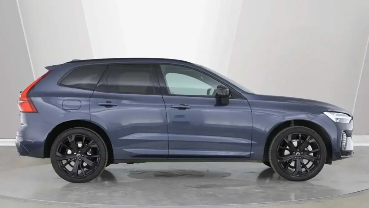 Used Volvo XC60 Plus 247 HP (181 kW) 2026 SUV