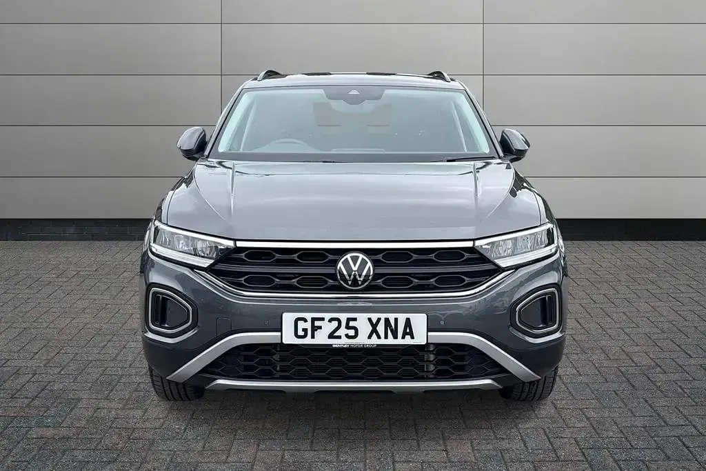 Used VW T-Roc Match 150 HP (110 kW) 2025 Grey SUV