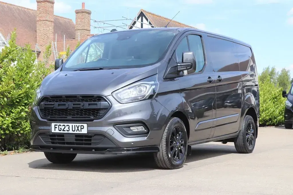 Used Ford Transit Custom Limited 170 HP (125 kW) 2023 Grey Van