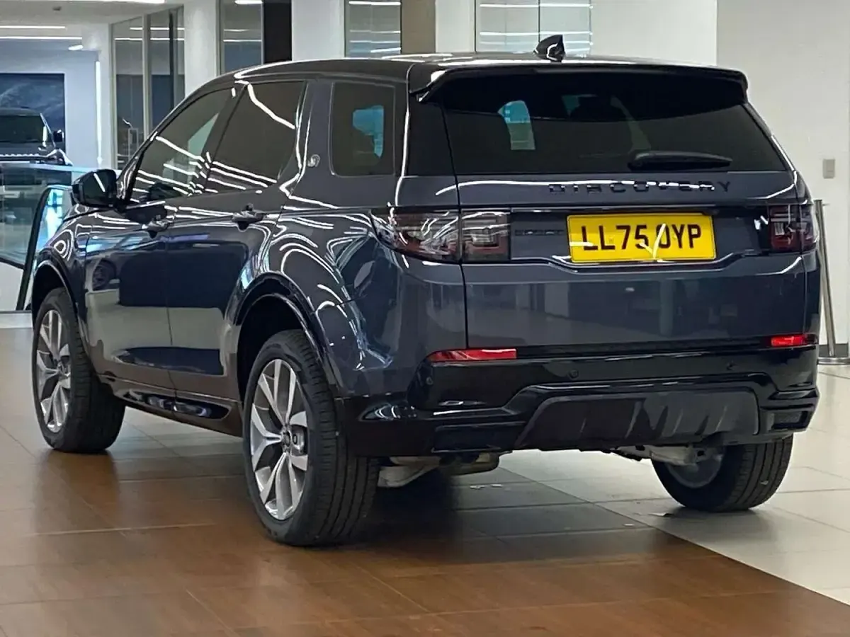 Used Land Rover Discovery Sport HSE Dynamic 2026 Blue SUV