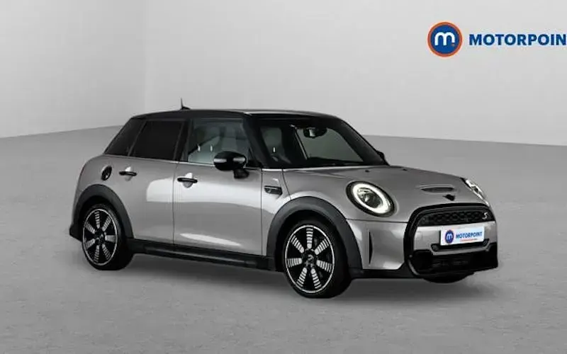 Used Mini Cooper S Exclusive 178 HP (130 kW) 2022 Hatchback
