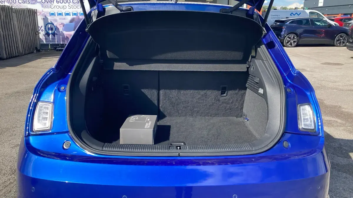 Used Audi A1 Design 231 HP (169 kW) 2017 Blue Hatchback