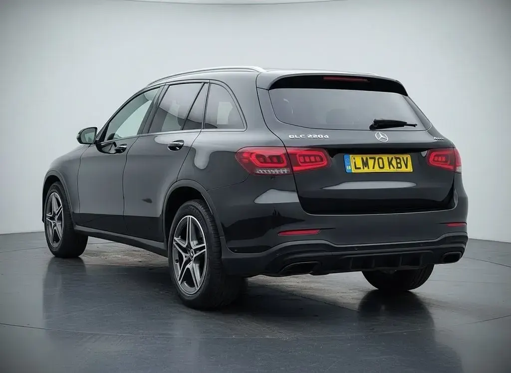 Used Mercedes GLC220 AMG line 194 HP (142 kW) 2020 Black Estate