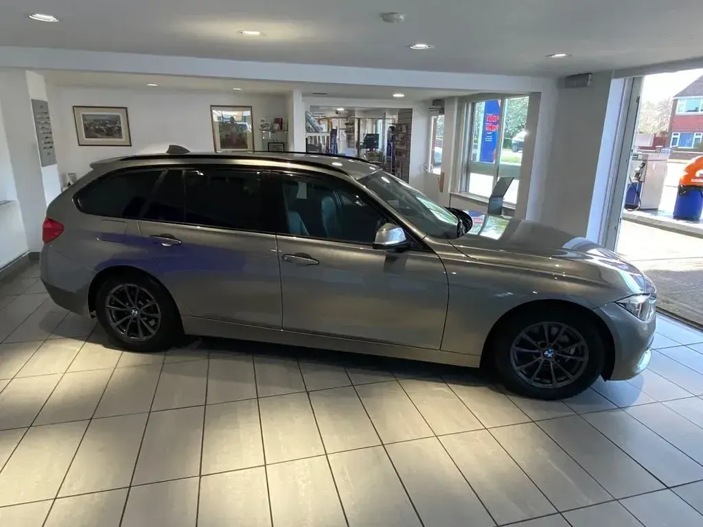 Used BMW 320 Efficient Dynamics 163 HP (119 kW) 2016 Silver Estate